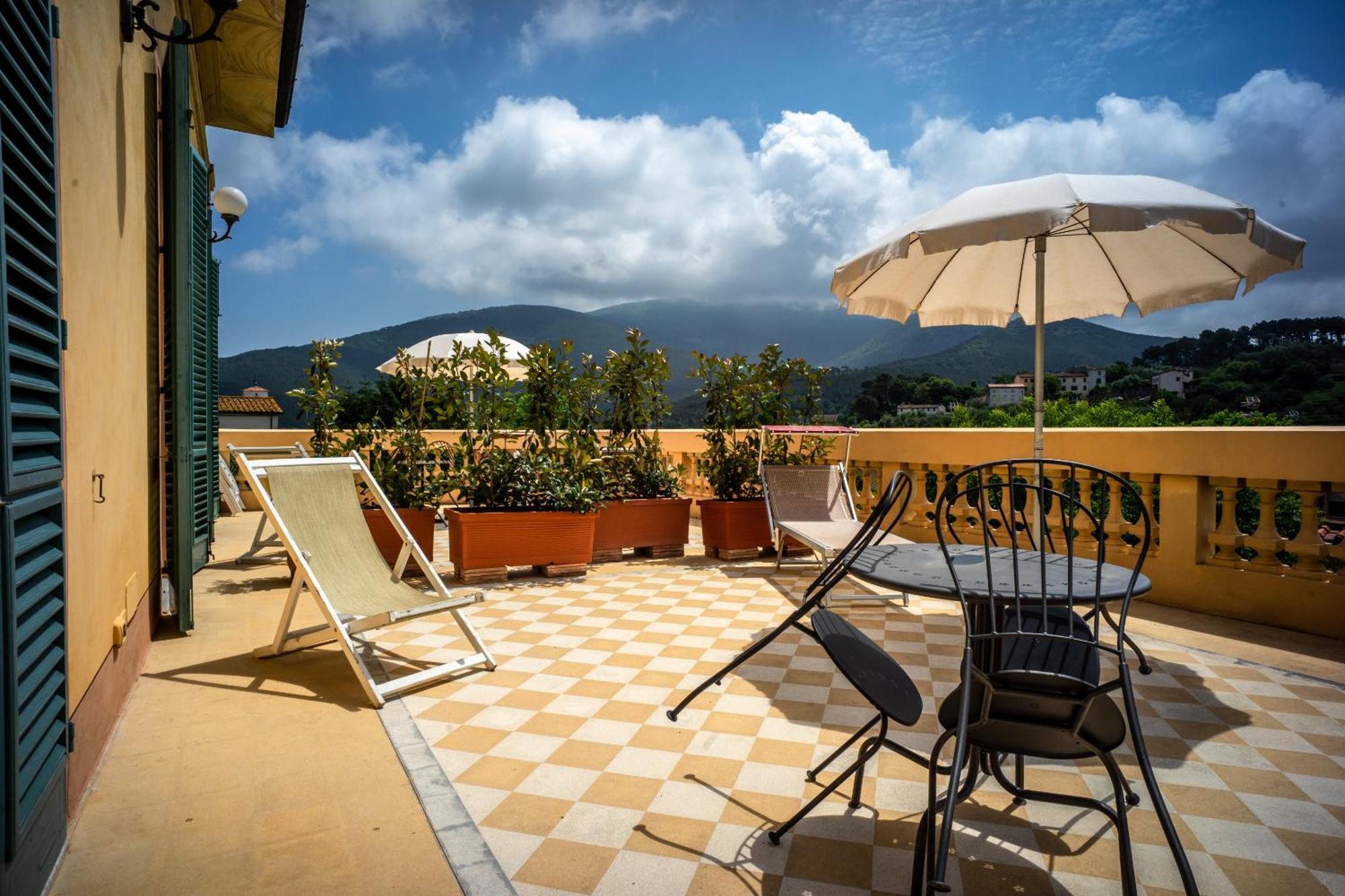 Marta Guest House Lucca Buitenkant foto
