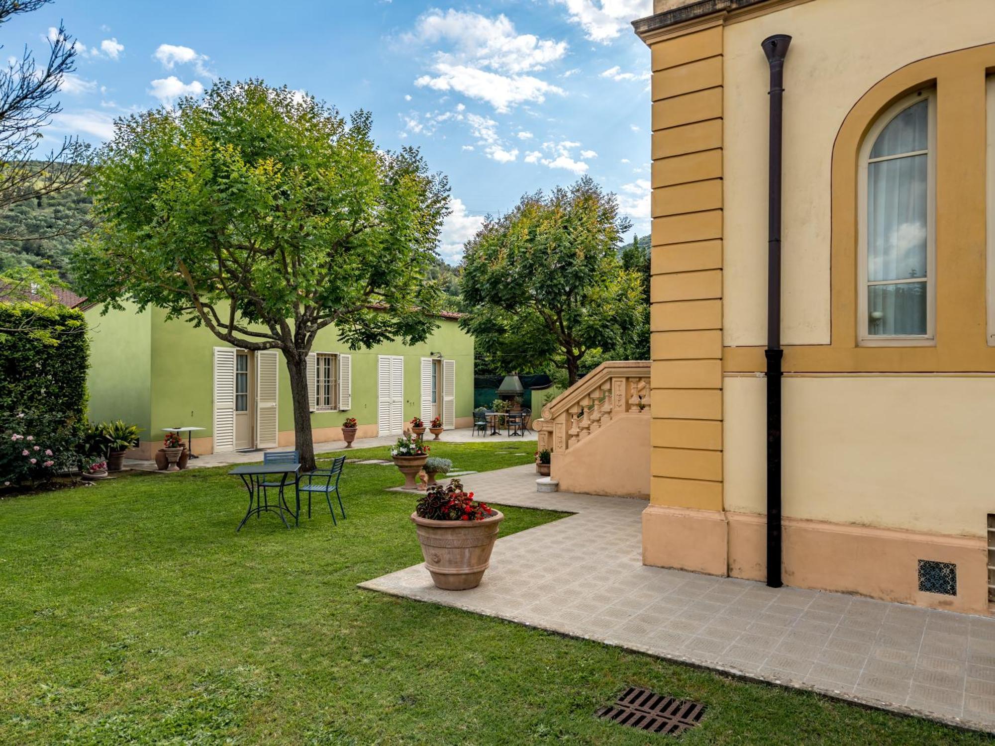 Marta Guest House Lucca Buitenkant foto