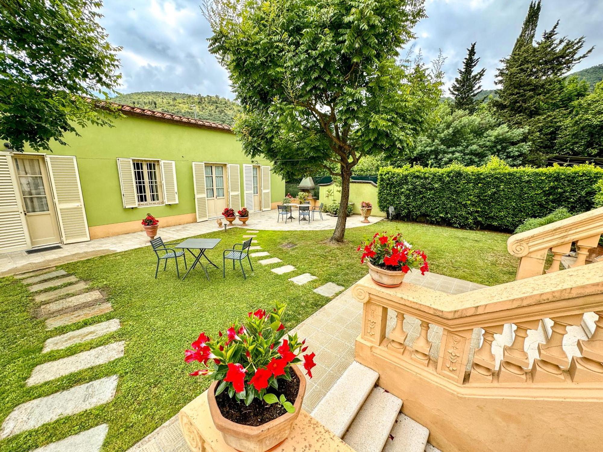 Marta Guest House Lucca Buitenkant foto