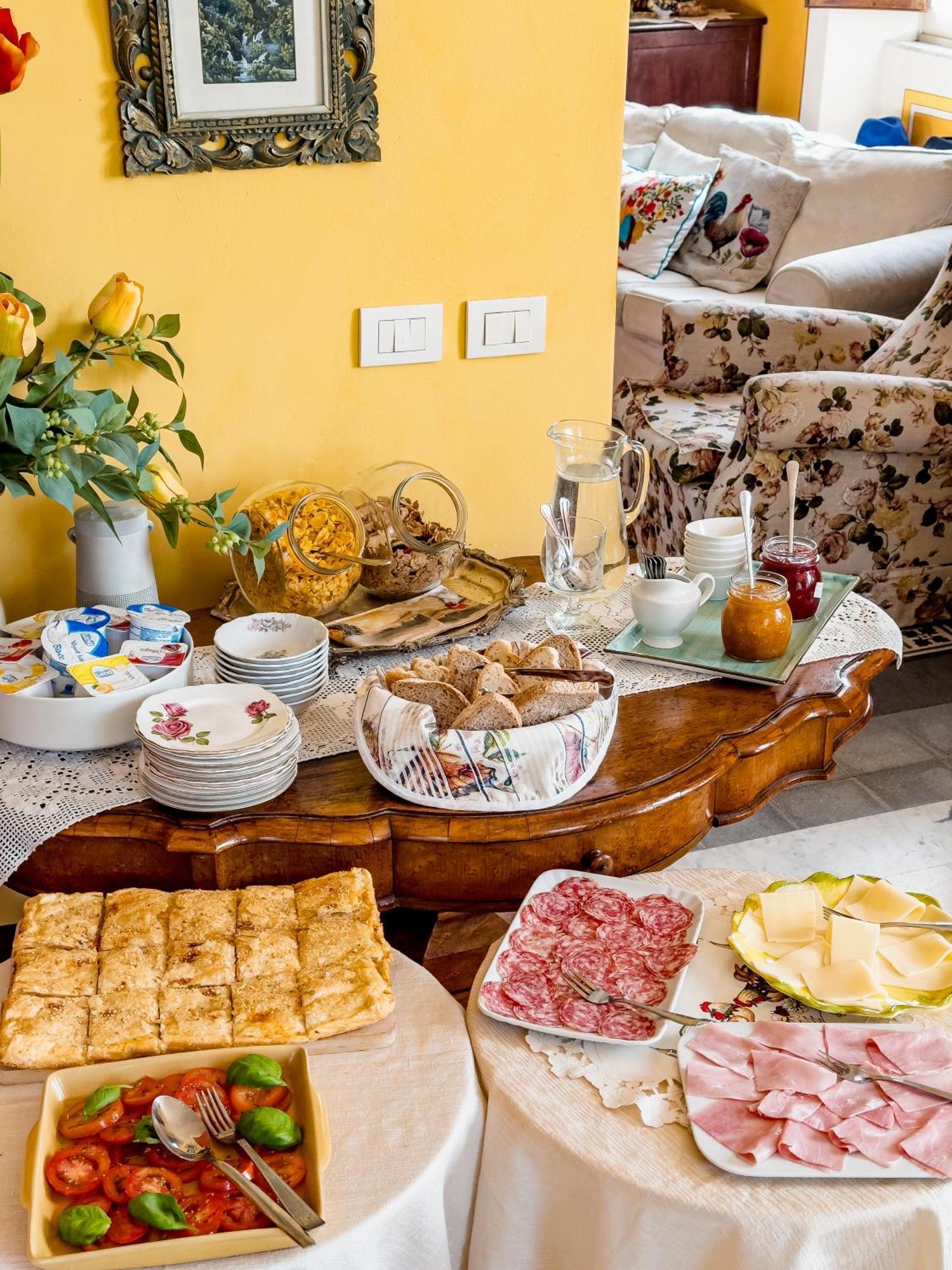 Marta Guest House Lucca Buitenkant foto